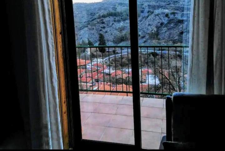 Σπίτι Με Θέα Villa Alona Esterno foto